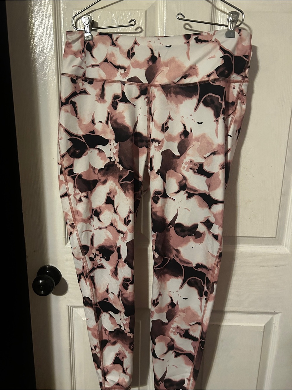 ZELOS Floral-Print Leggings in White, Pink and Black